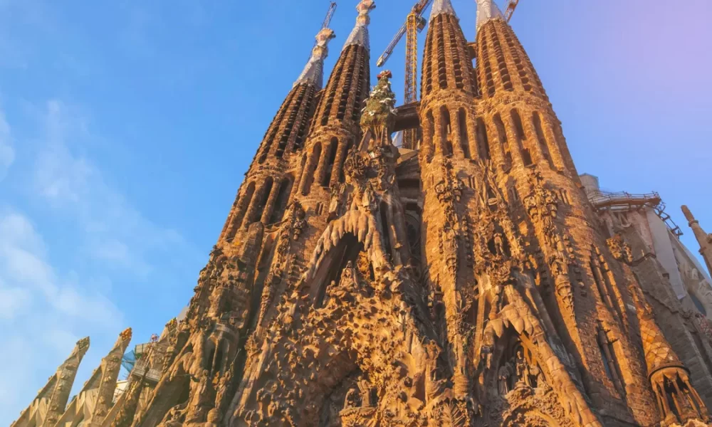 best-time-to-visit-sagrada-familia