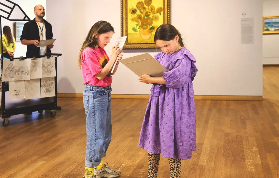Kids drawing inside the Van Gogh Museum
