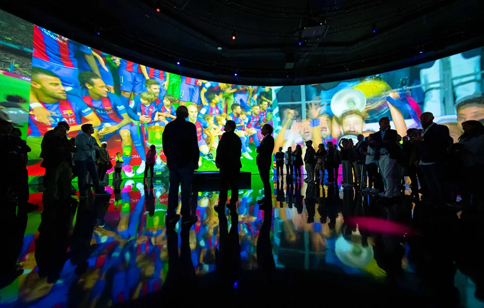 How to Prebook FC Tour Tickets - 360-degree immersive room