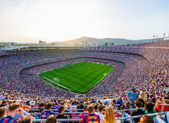 Easter Opening Hours for FC Tour